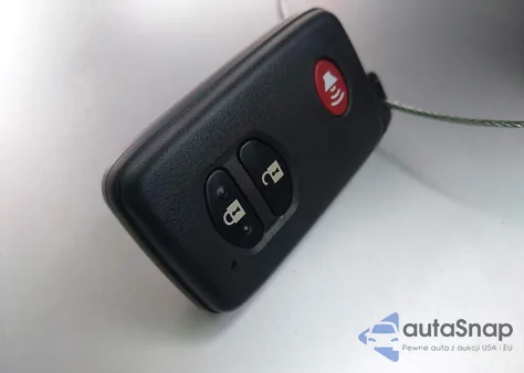 2015 Toyota Prius Two из США, поврежденный, VIN JTDKN3DUXF0478590